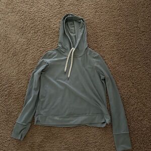 Vuori Green Hooded Long Sleeve Sweatshirt